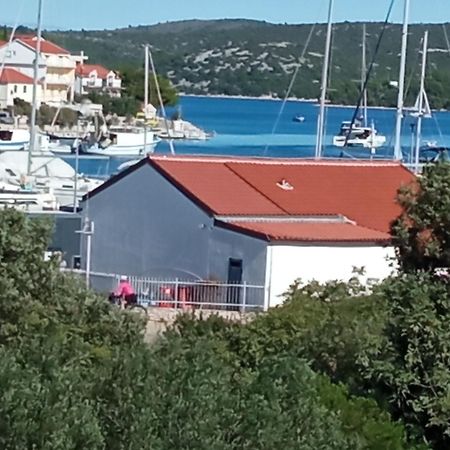 Apartments Lavanda - Free Parking And Grill Jezera Eksteriør billede